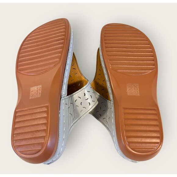 Womens Size 41/10 Light Blue Perforated PU Leather Slip-On Sandals - Picture 4 of 12